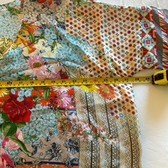 Johnny Was Silk Floral Luana Short Sleeve Tunic Blouse Top - Picture 13 of 16